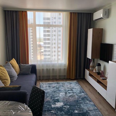 Esil Plaza Apartment Astana Dış mekan fotoğraf